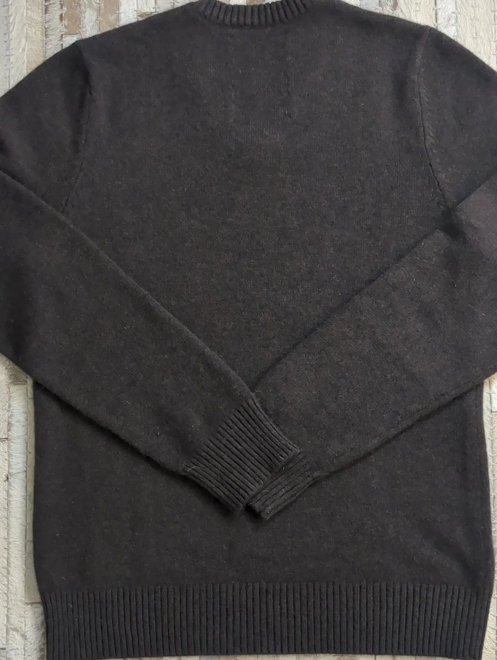 Abercrombie & Fitch Ezra Fitch 100% Cashmere V-Neck Brown Moose Logo Sweater
